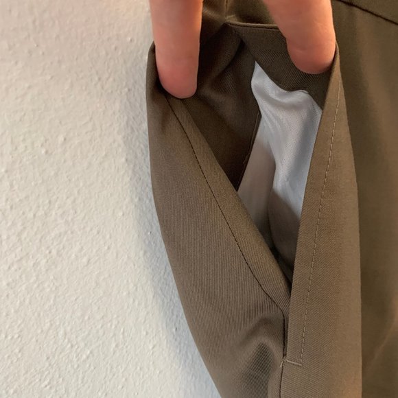 NWT Ralph Lauren Men’s Flat Front No Cuff Dress Pant, Color Tan 42wx30L Washable - Picture 5 of 12